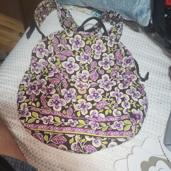 VERA BRADLEY GUC PLUM PETALS QUILTED BACKPACK BAG - Picture 1 of 8